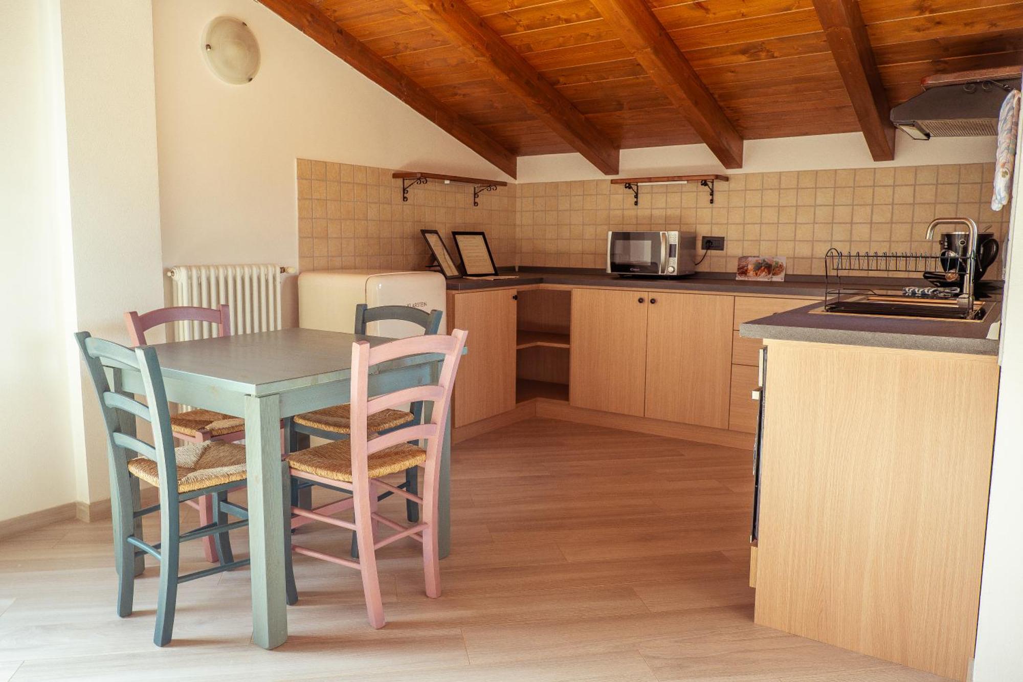 Larius Apartment - Como Lake View Mandello del Lario Dış mekan fotoğraf